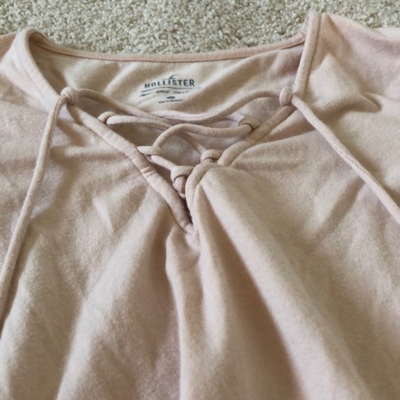 Hollister tight fitted long sleeve - Picture 3 of 4